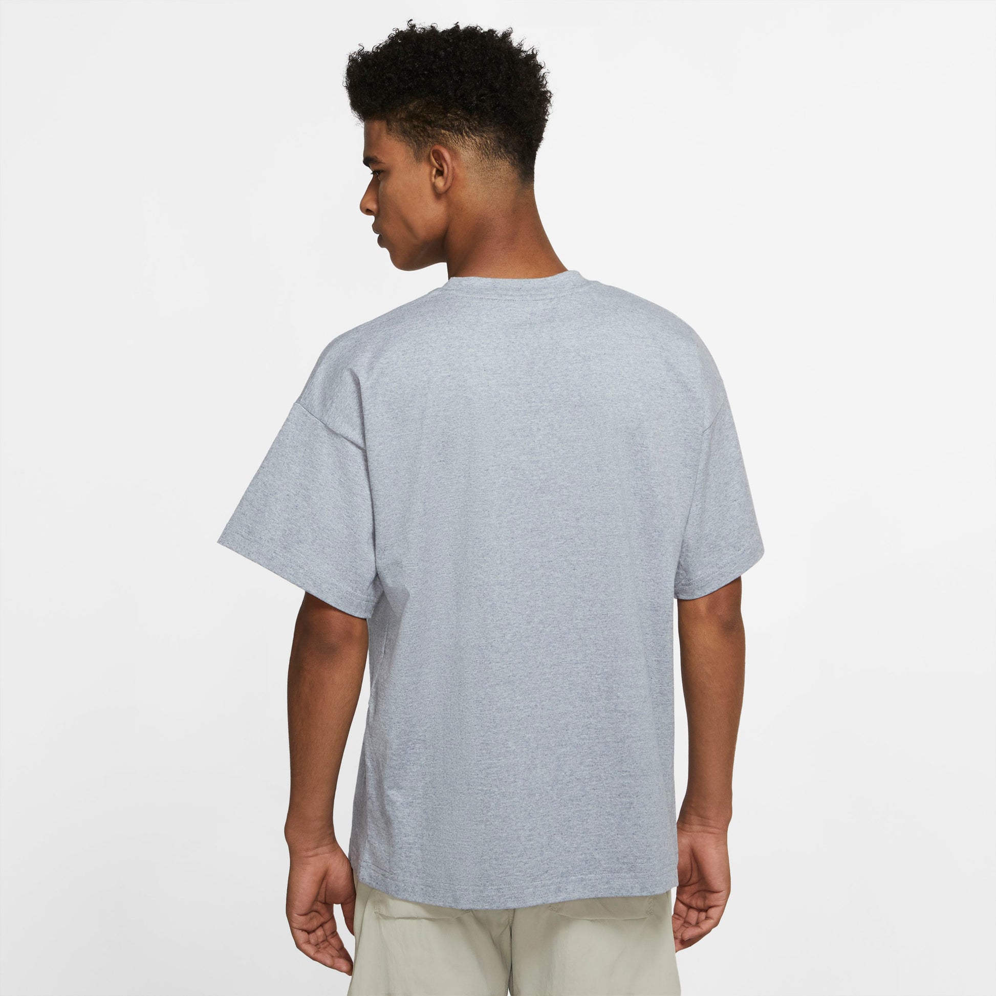 Sportswear Essentials T-shirt
