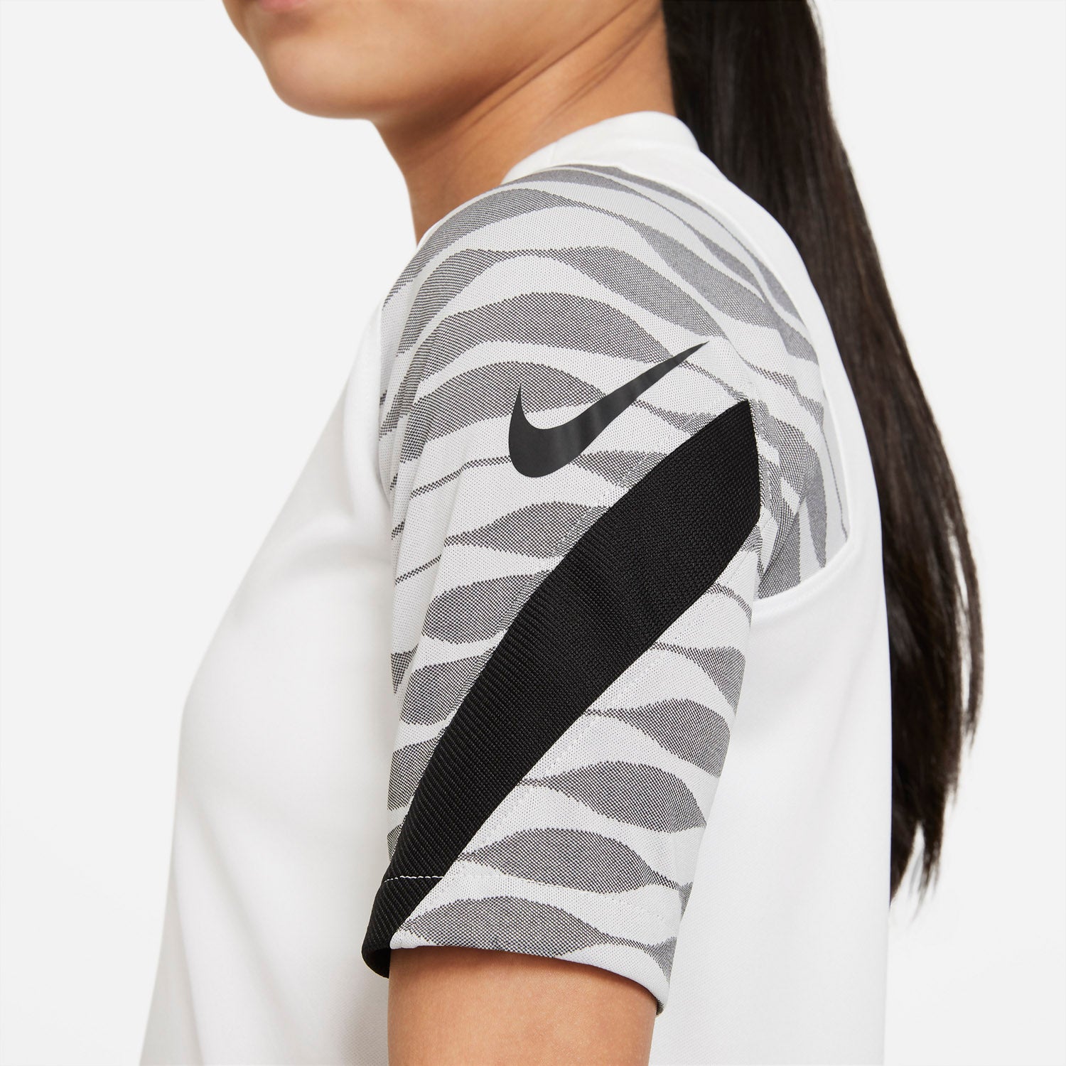 Dri-FIT Strike T-shirt