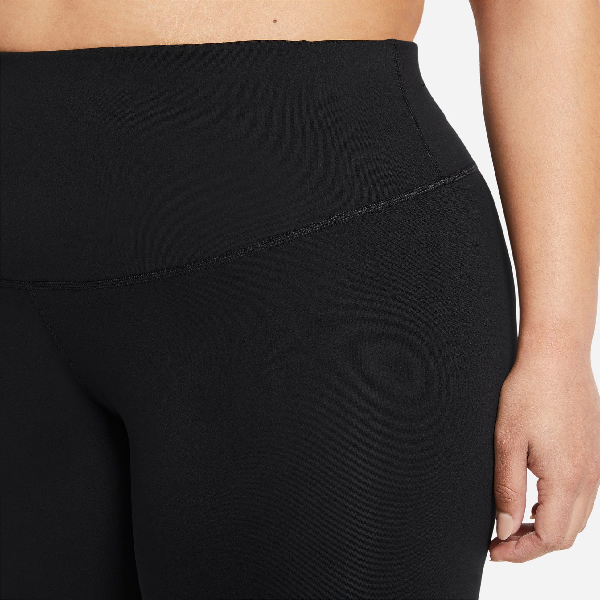 One mid-rise Crop leggings (Plus Size)