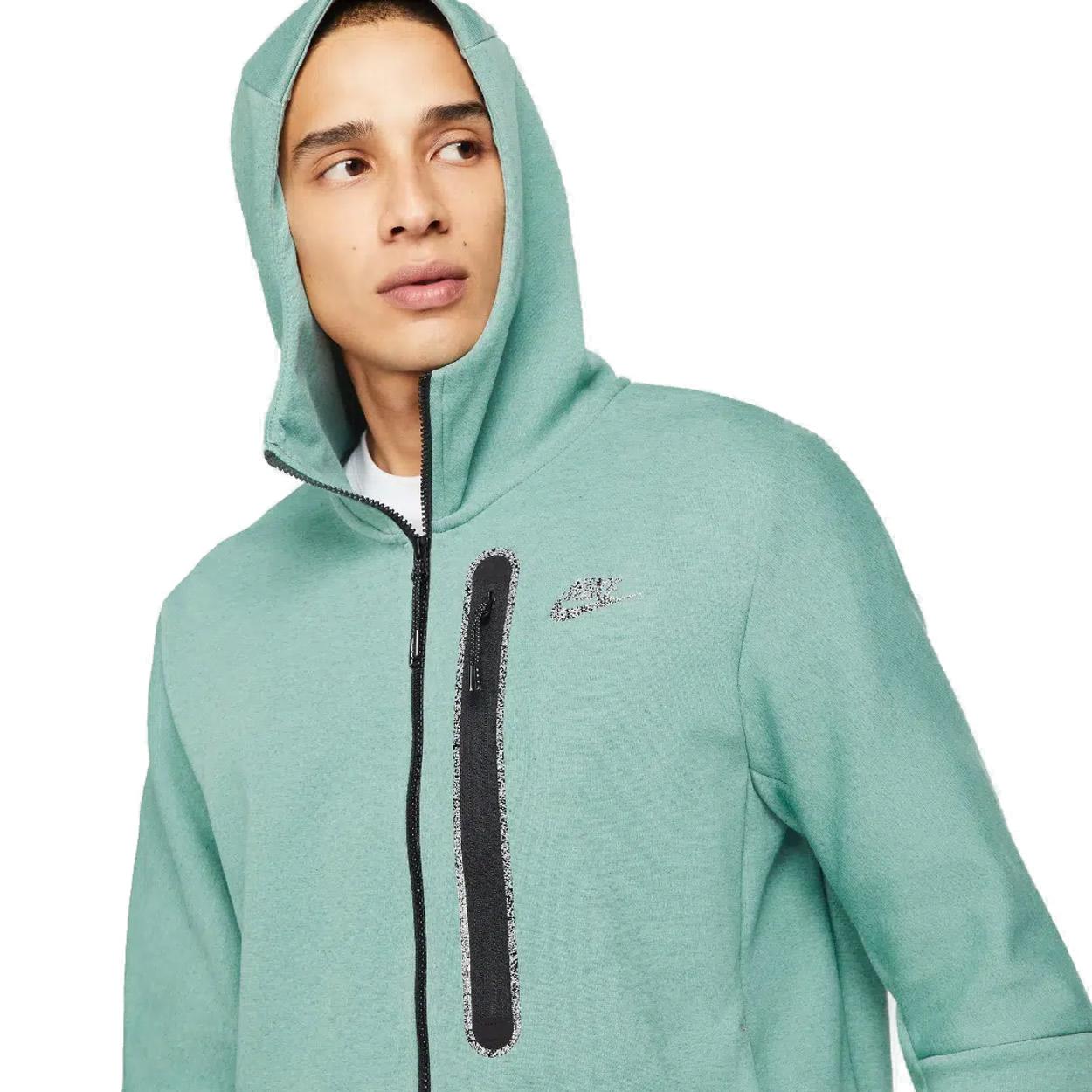 Sportswear Tech Fleece hættetrøje