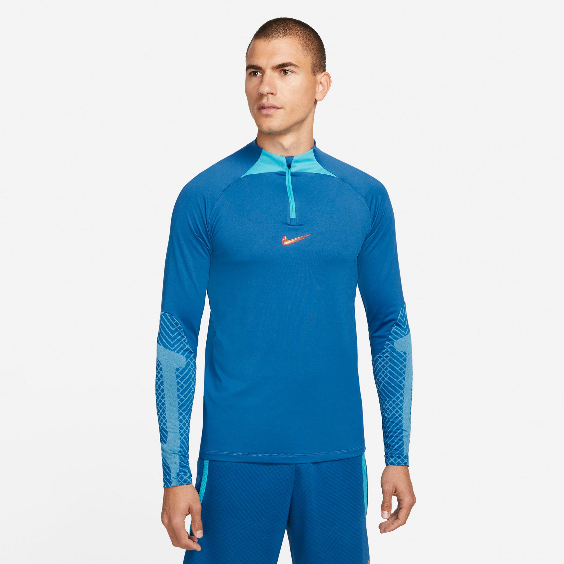 Dri-FIT Strike Drill træningstrøje