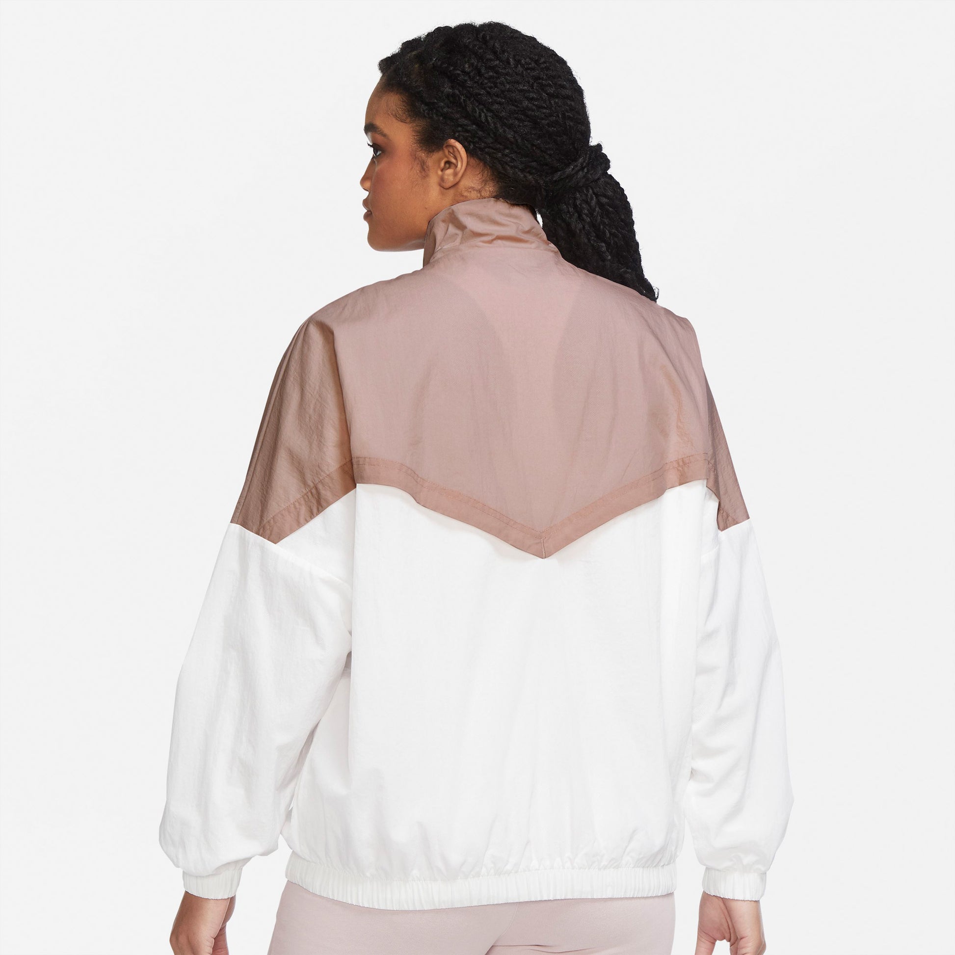 Sportswear Essential Woven vindjakke