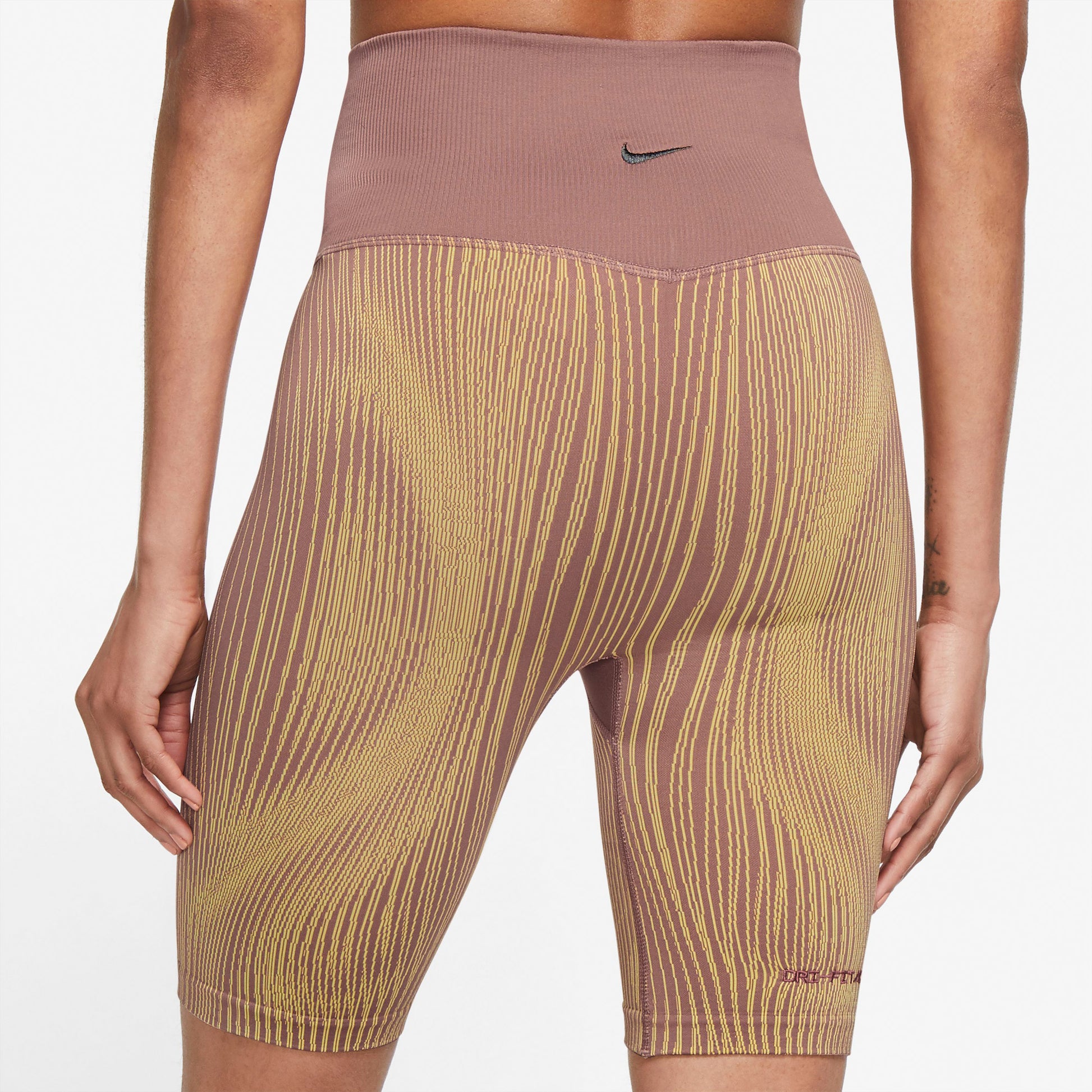 Yoga Dri-FIT ADV High-Rise 7" korte træningstights