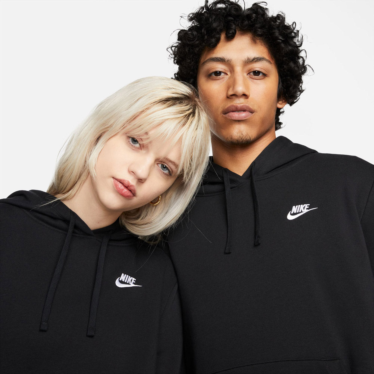 Sportswear Club Fleece hættetrøje