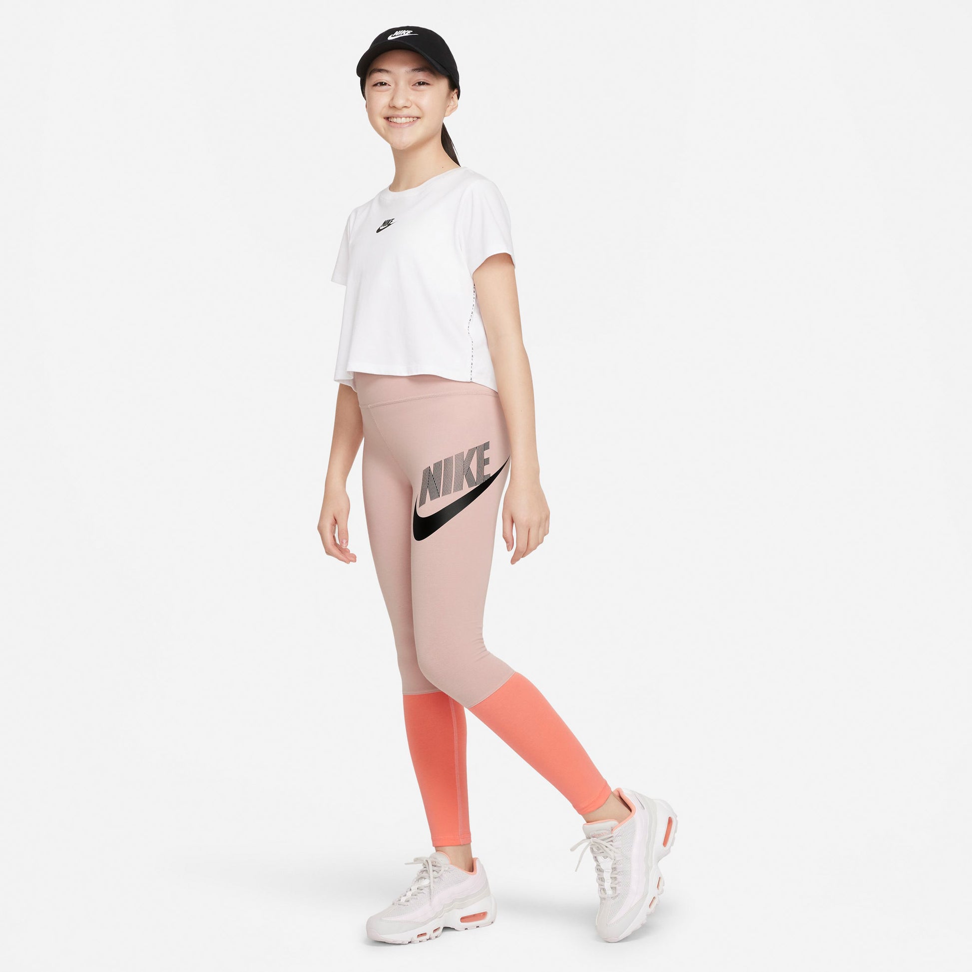 Sportswear High-Waisted leggings