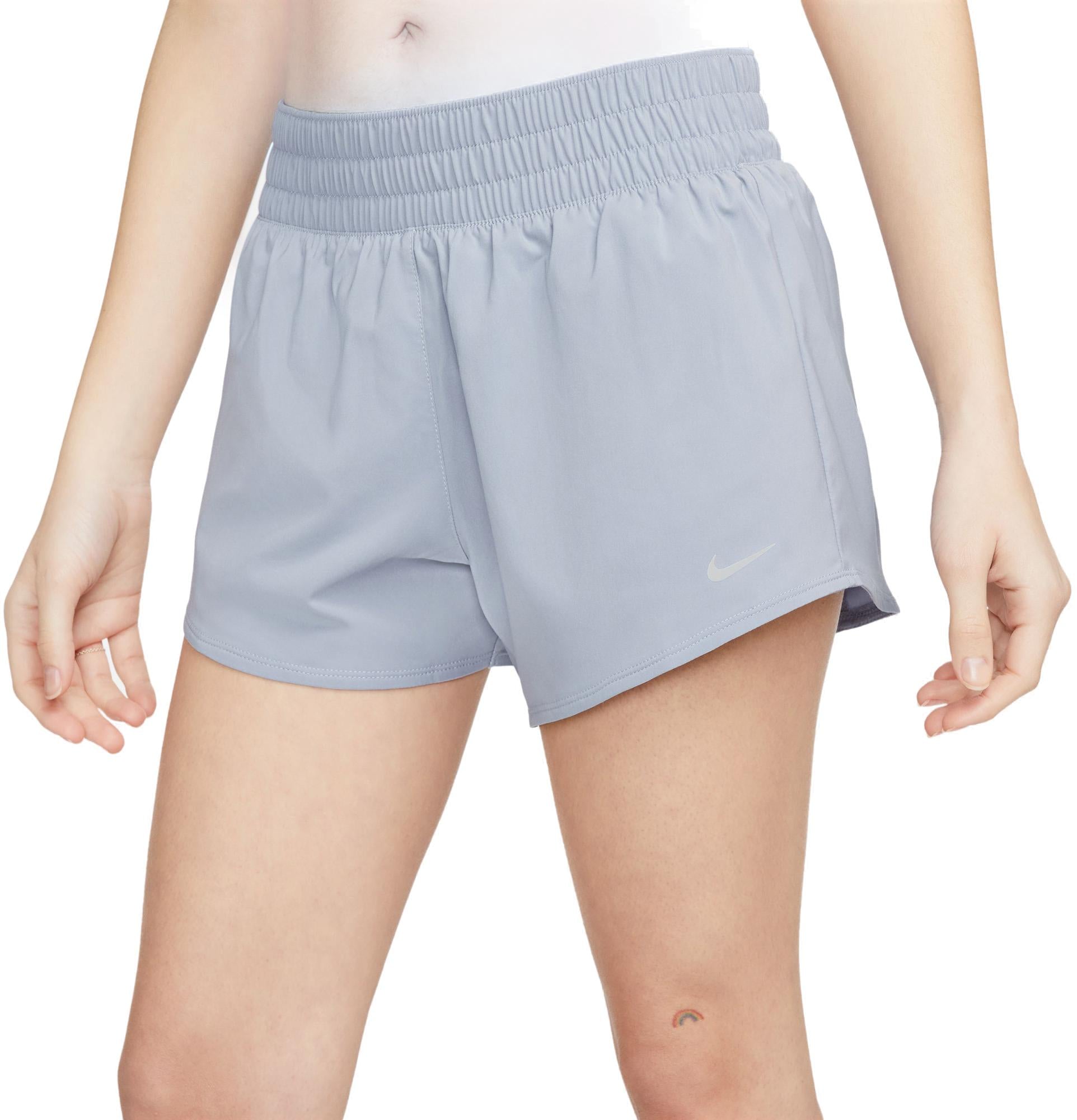 Dri-FIT One Mid-Rise 3" shorts
