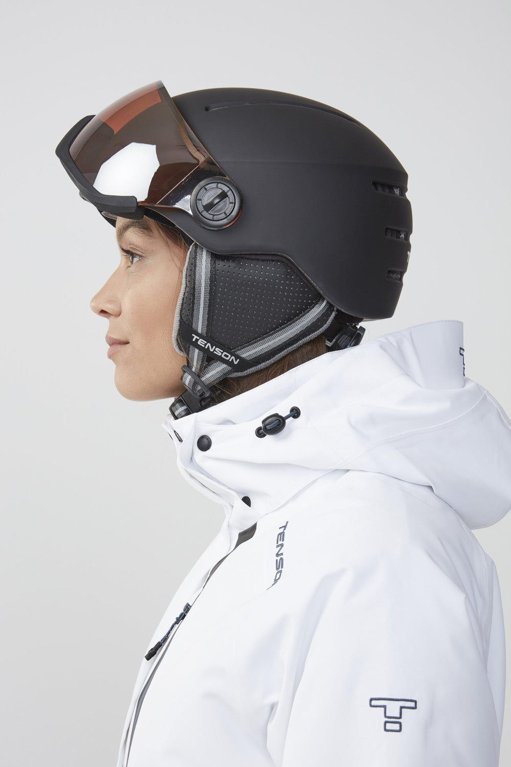 Nano Visor skihjelm