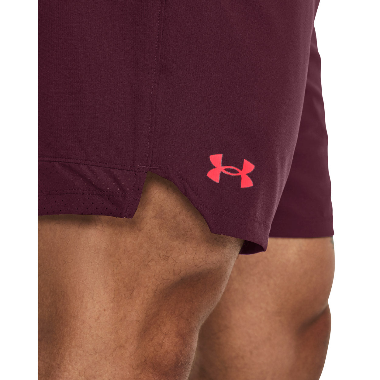 Vanish Woven 6" shorts