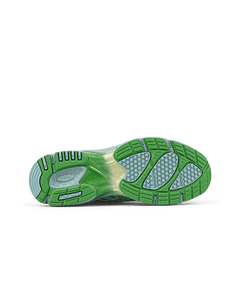 UB9-S GEL-DS Trainer 14