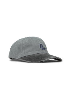 La Cap Distressed