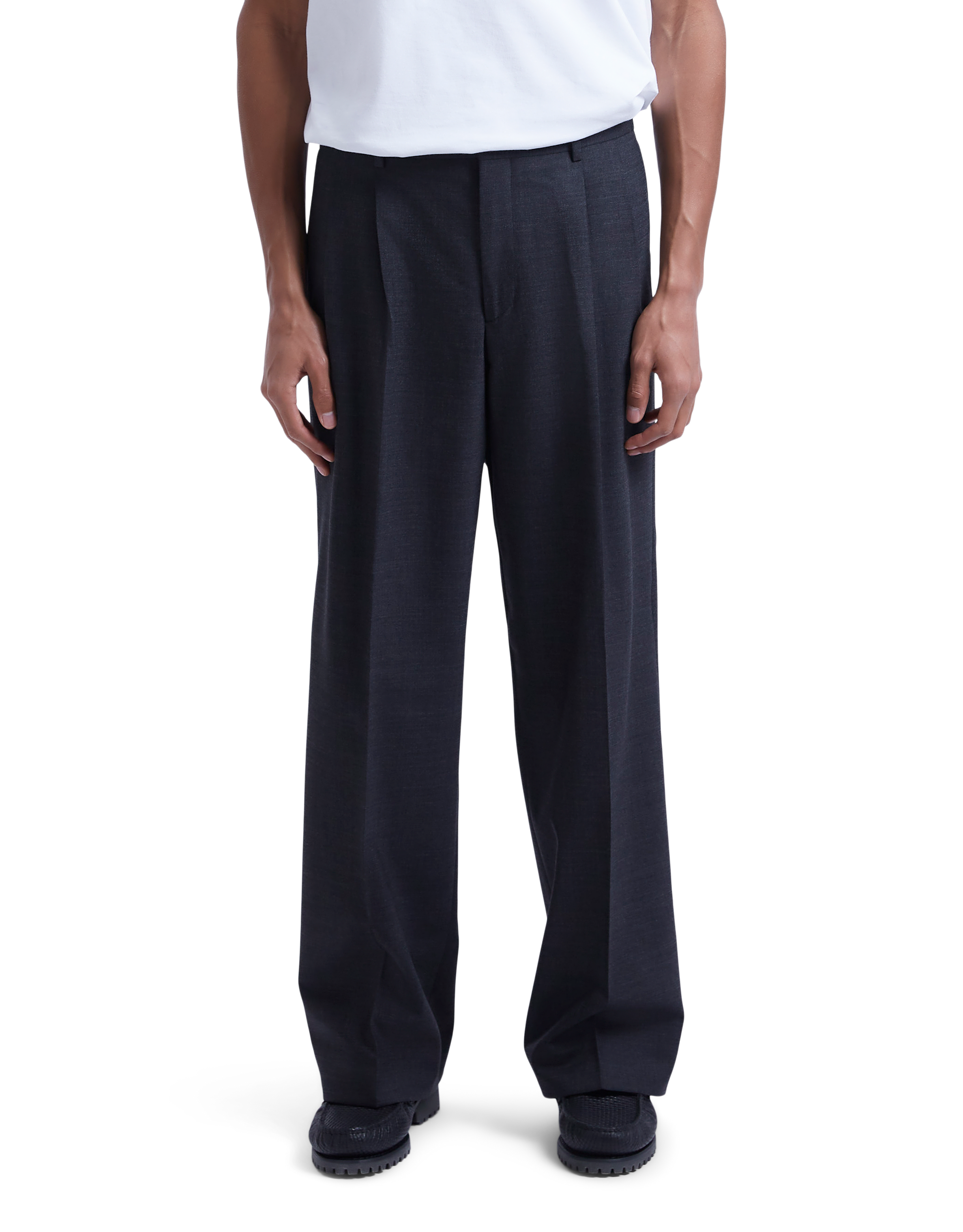 Wide Pleated Trouser
