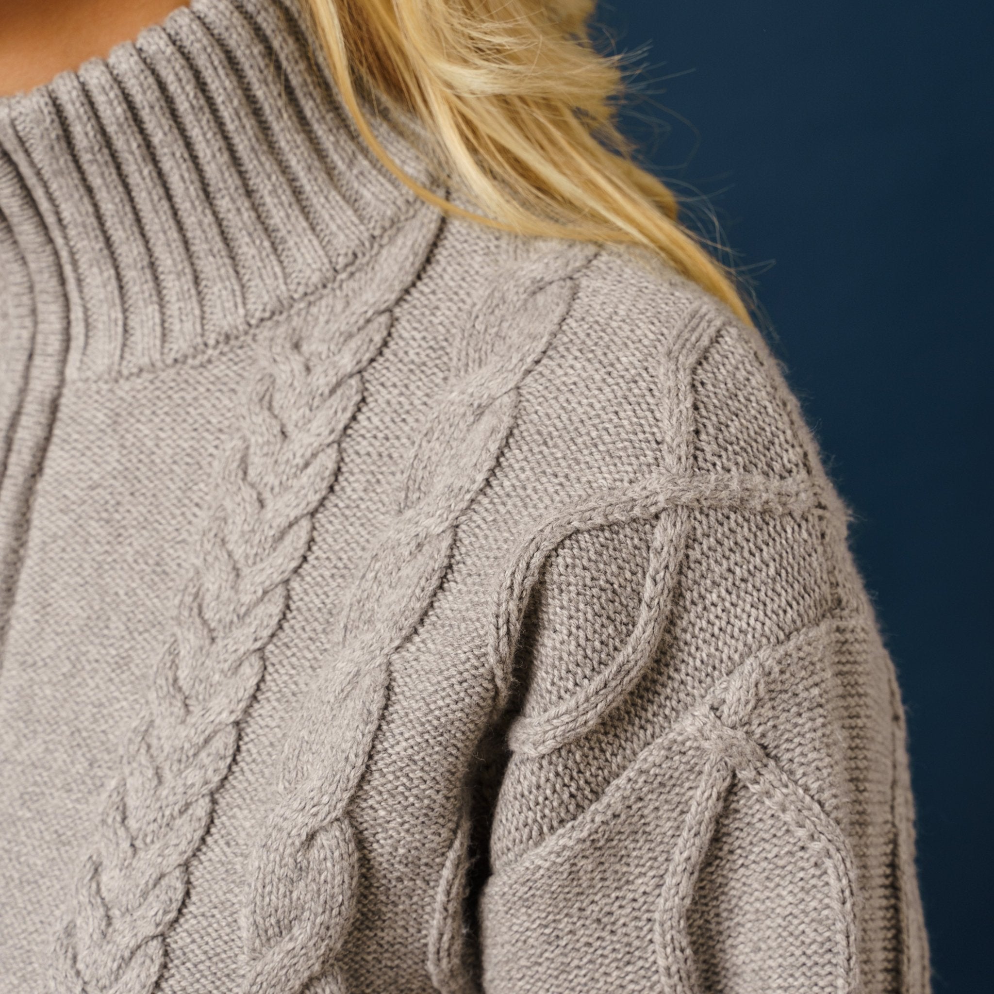 Powder Knit Zip Cardigan