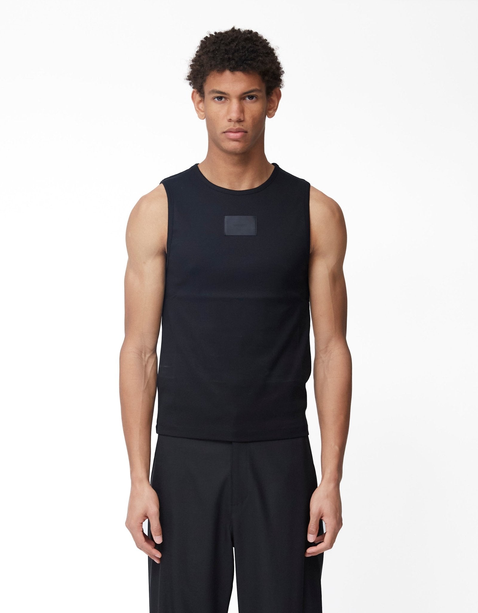 Amomento Round Neck Sleeveless Top - Rezetstore