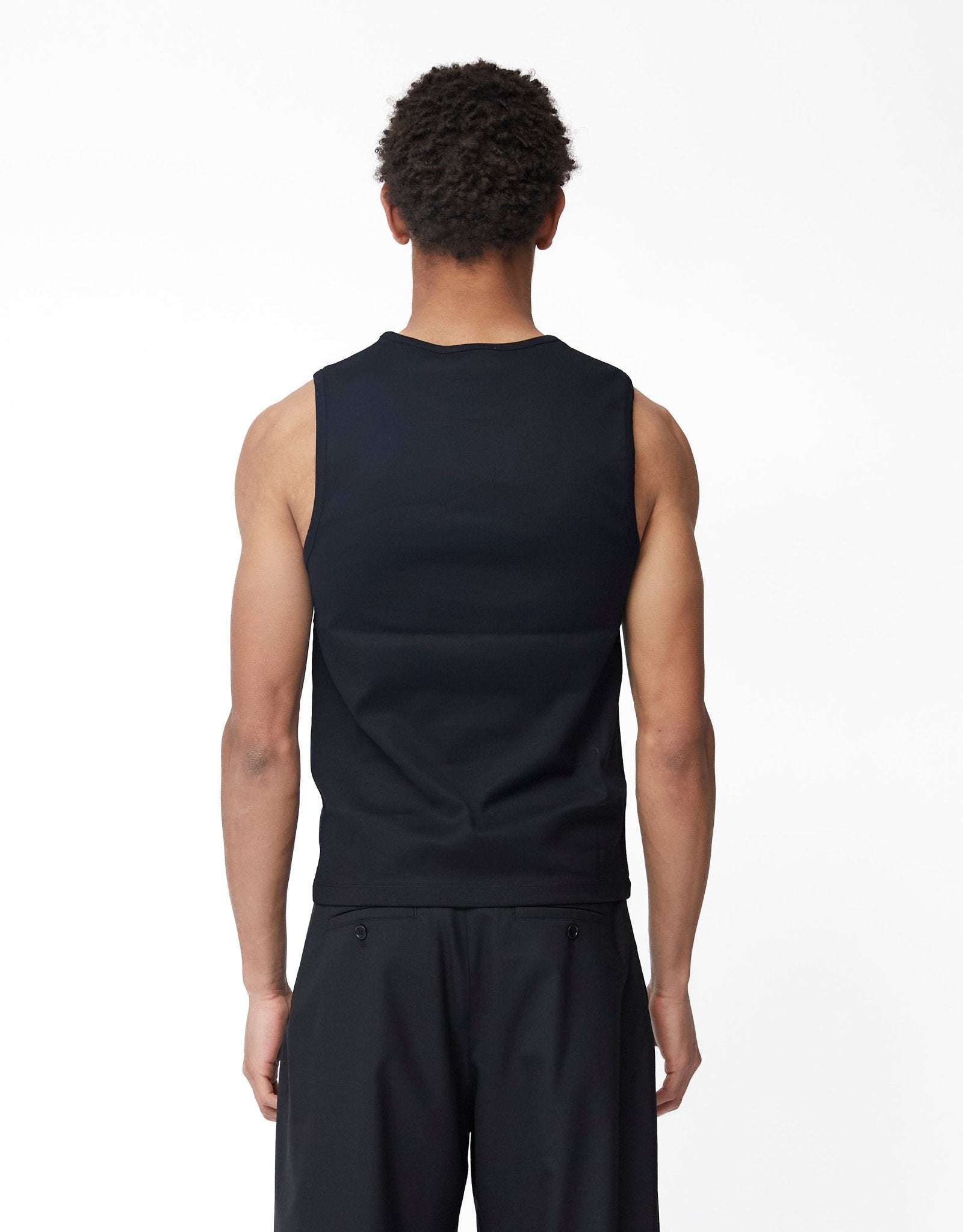 Amomento Round Neck Sleeveless Top - Rezetstore