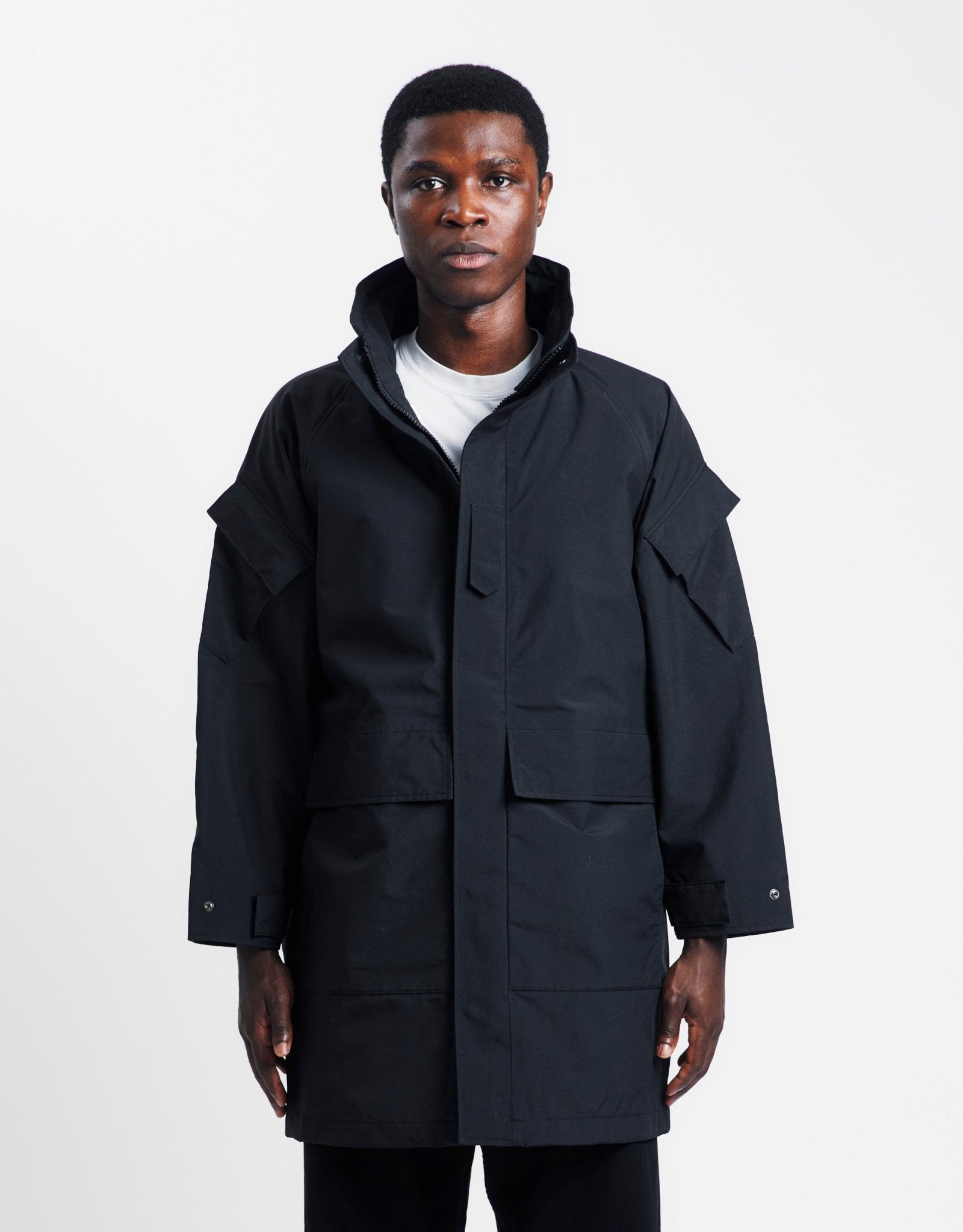 Nanamica 2L GORE - TEX Cruiser Coat | Rezet Store