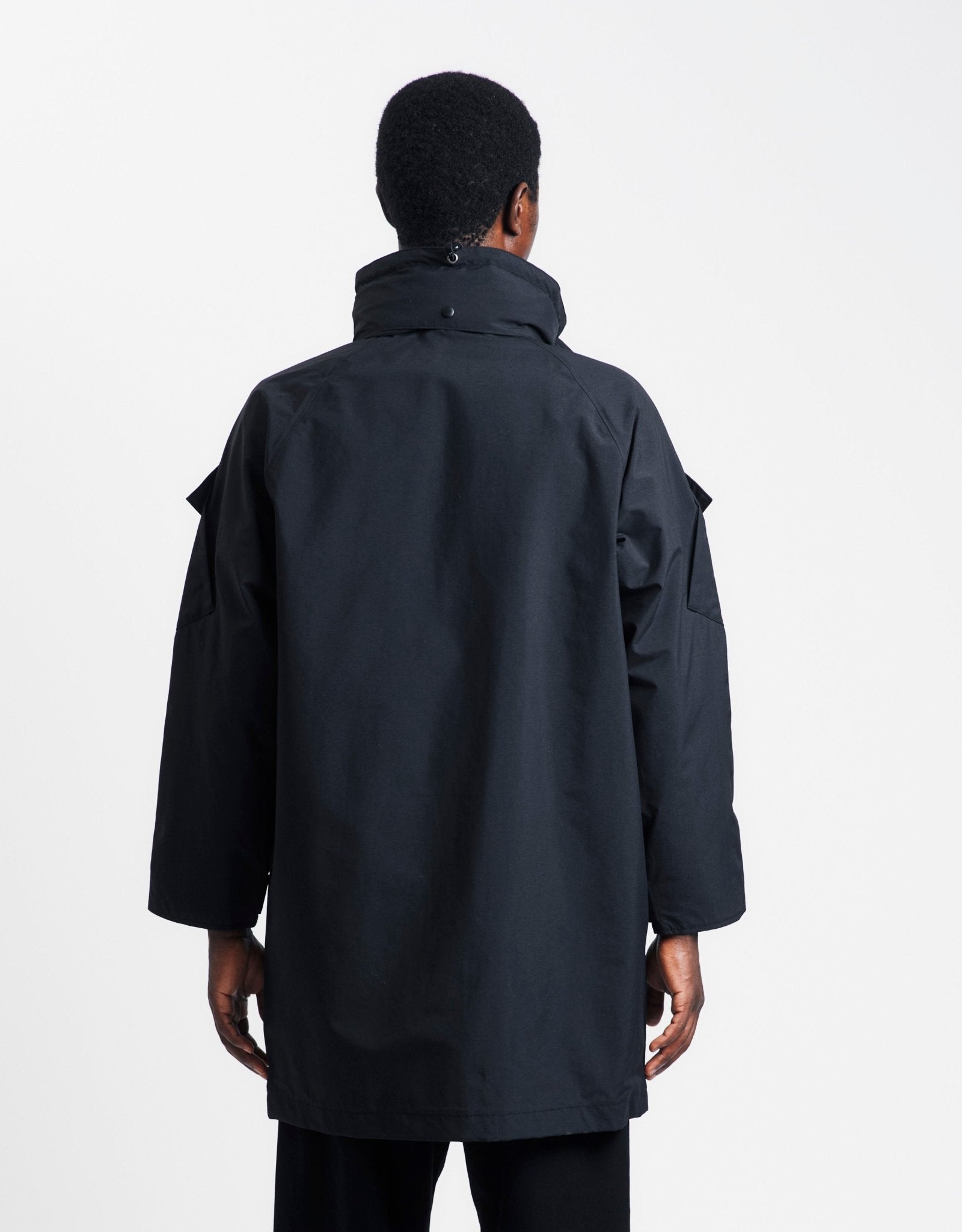 Nanamica 2L GORE - TEX Cruiser Coat | Rezet Store