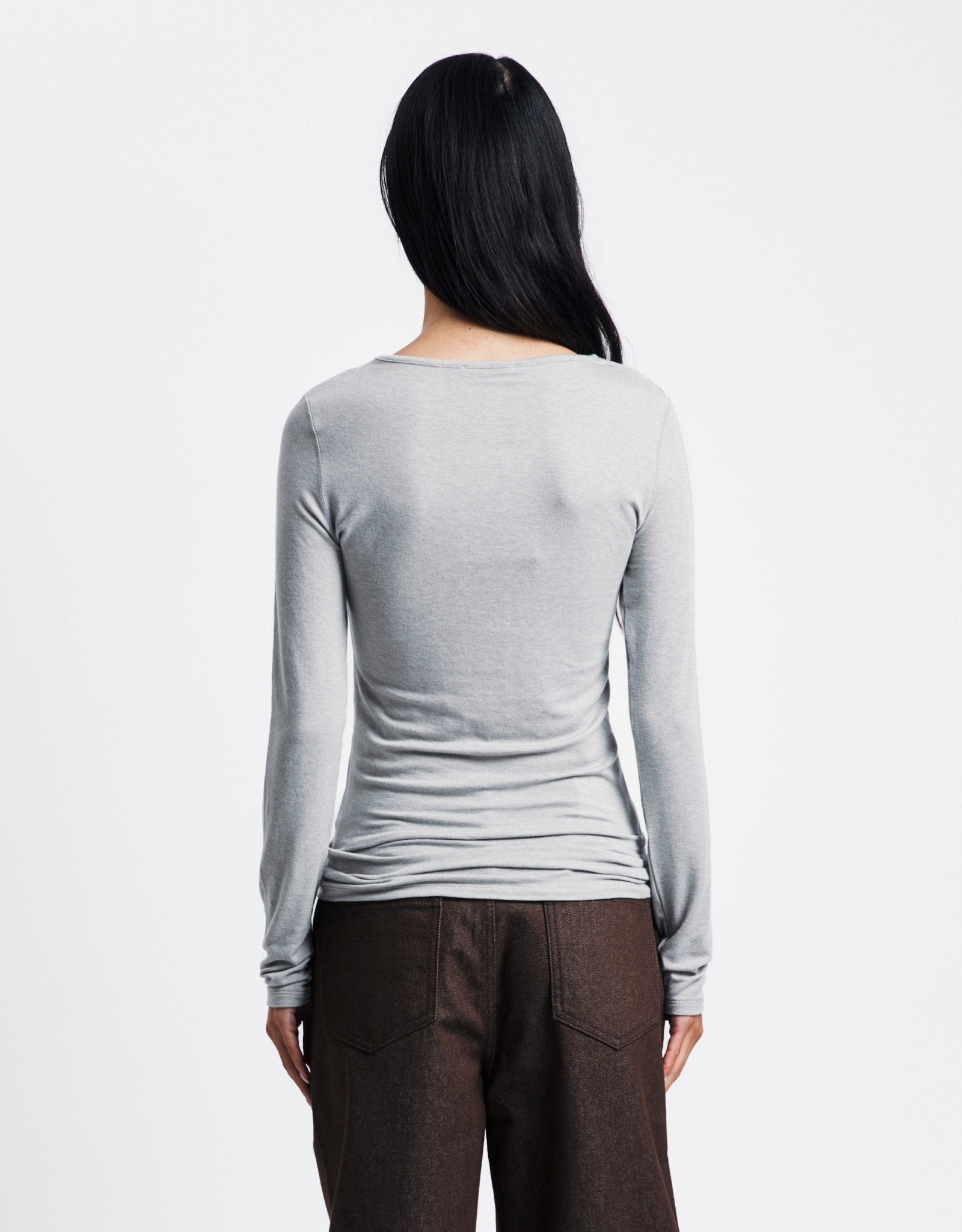 Amomento Round T-Shirt | Rezet Store