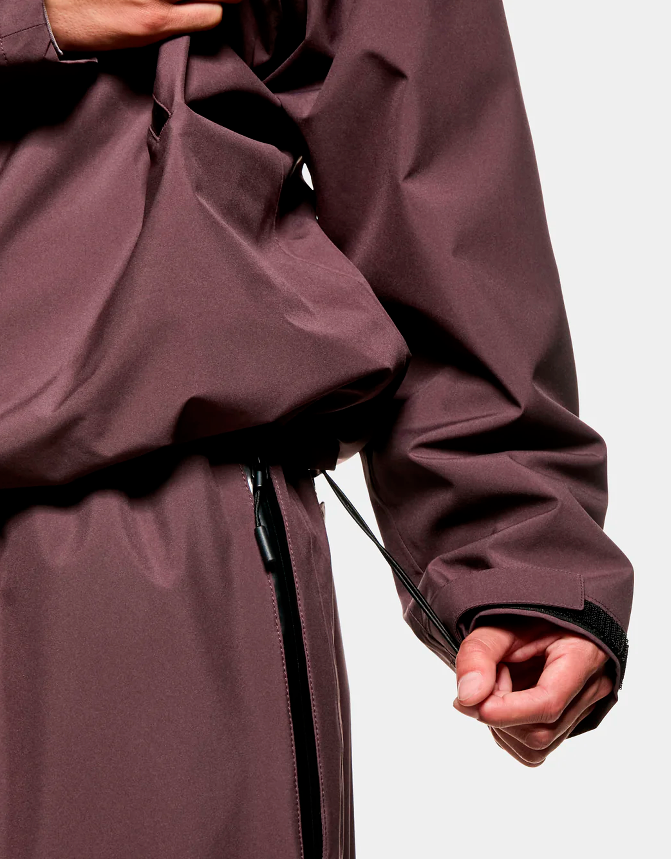 V3 Shell Hooded Jacket