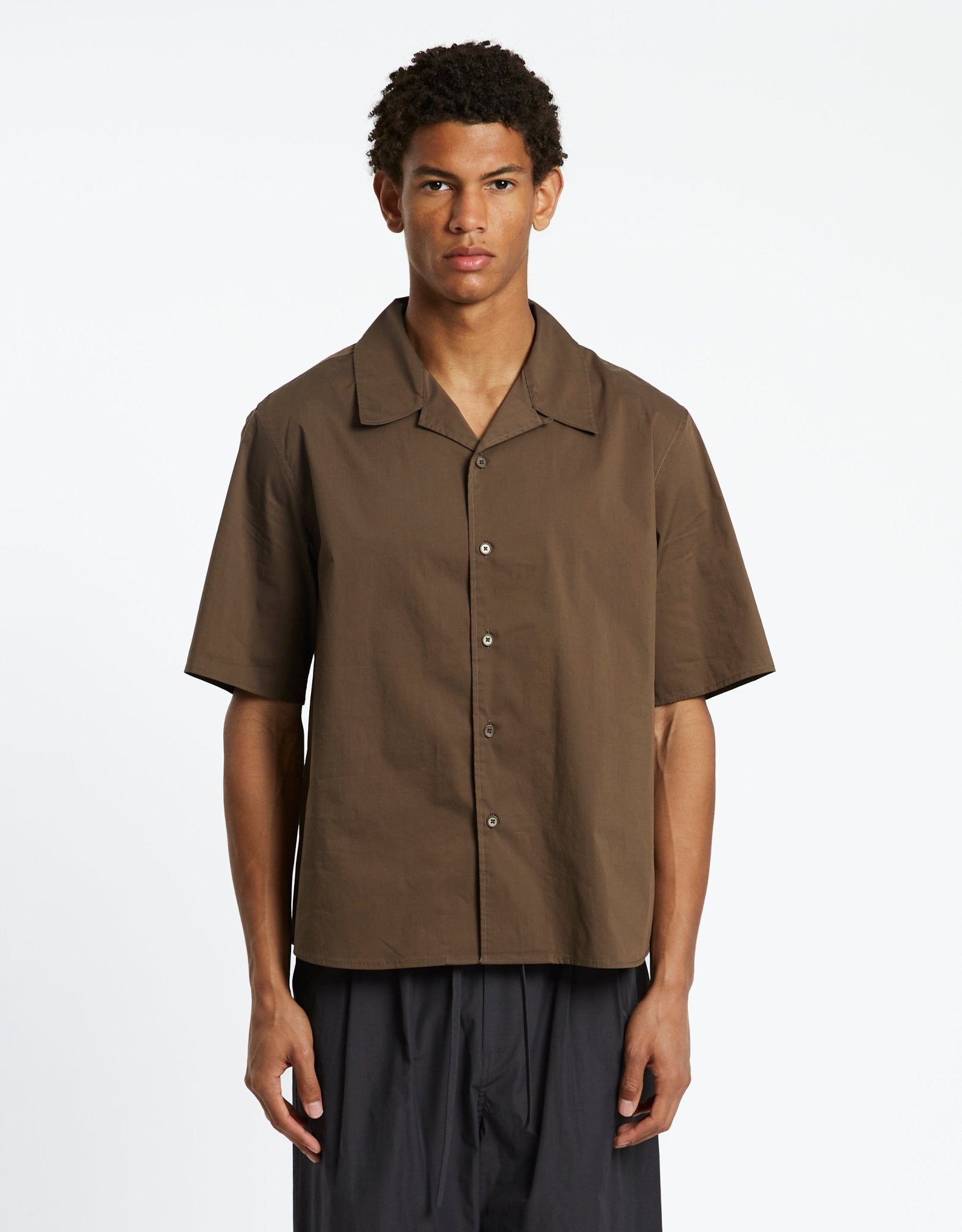 Amomento Open Collar Half Shirt | Rezet Store