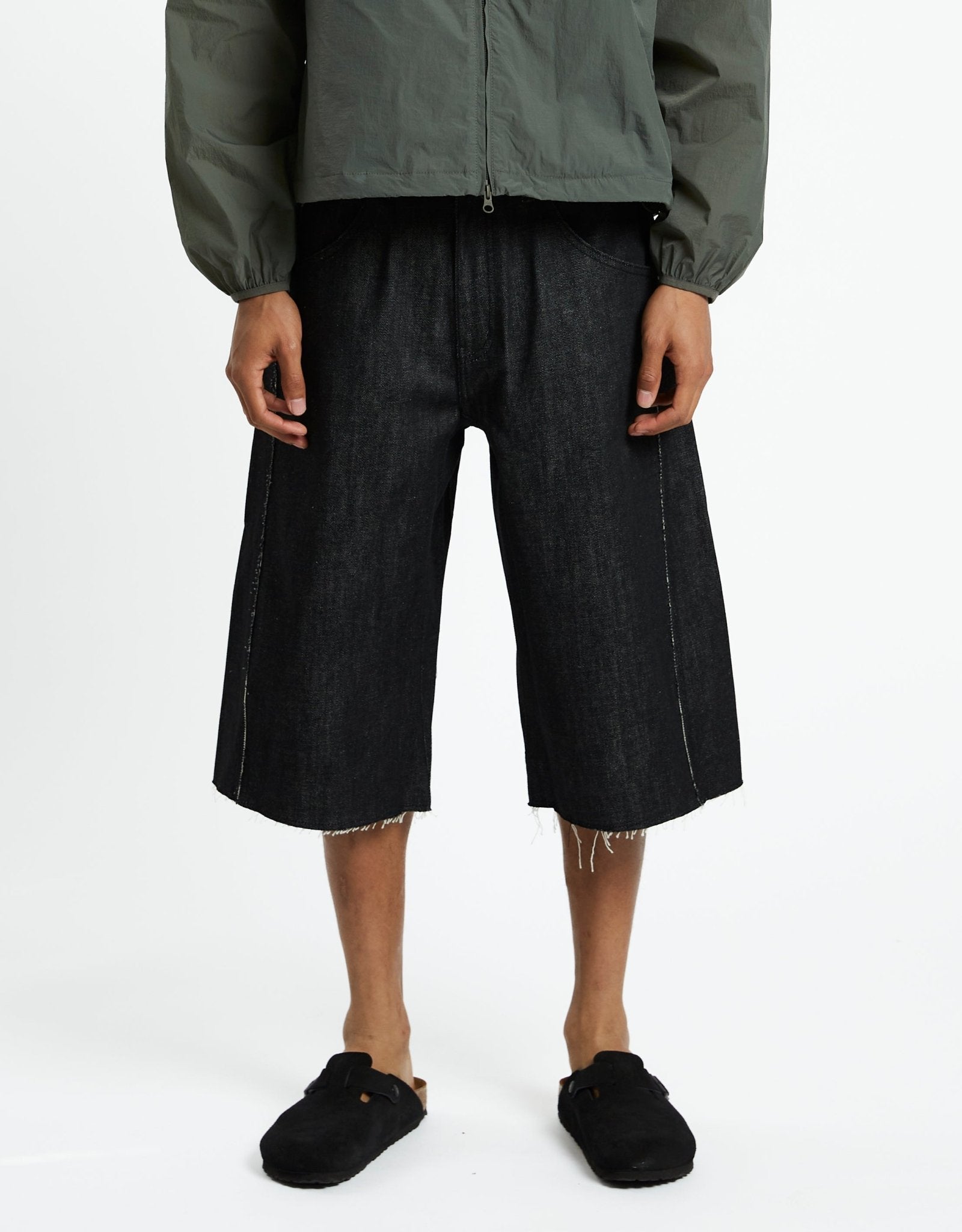 COOR Raw Cut Engineer Bermuda Pants | Rezet Store