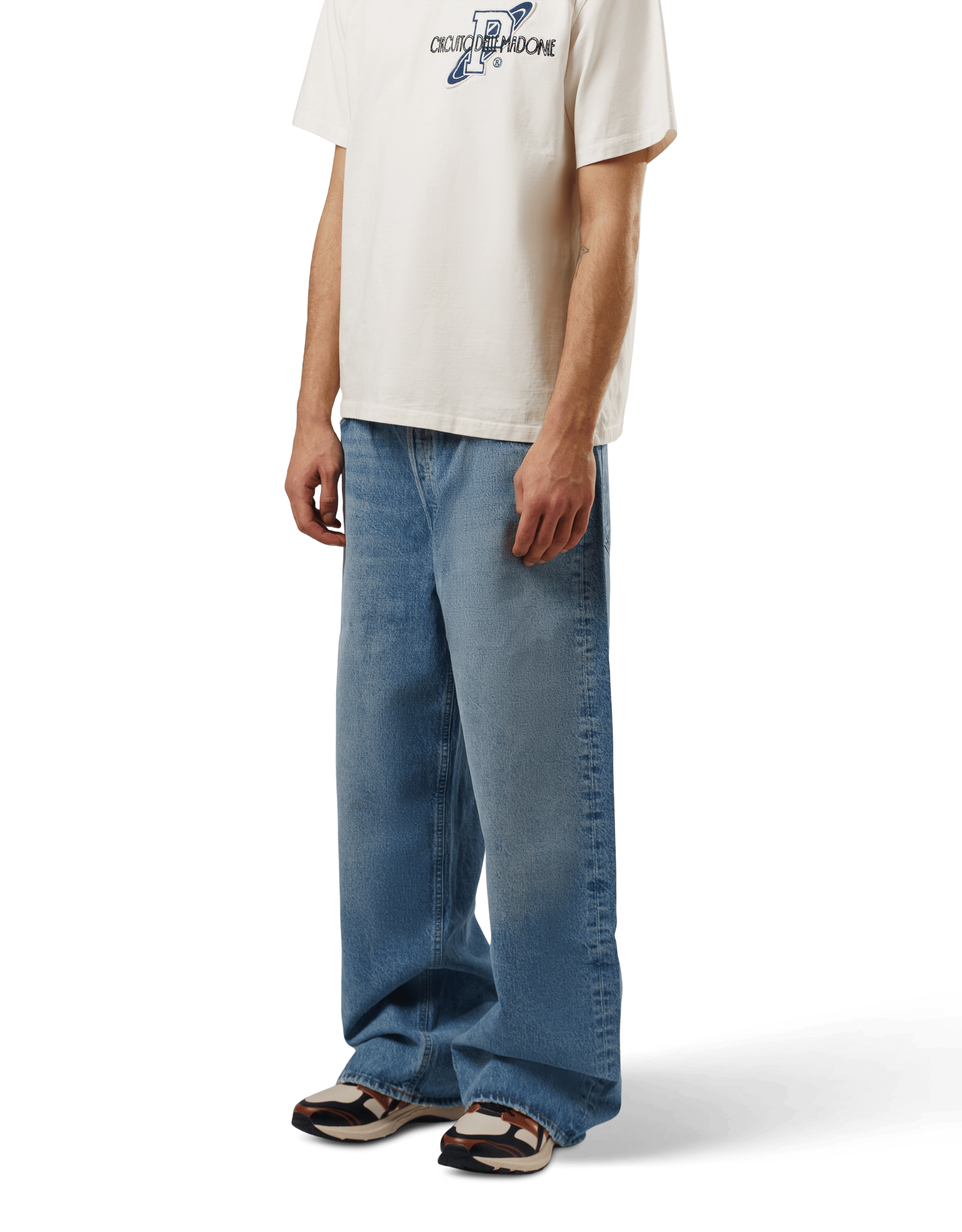 Low Slung Baggy Jeans