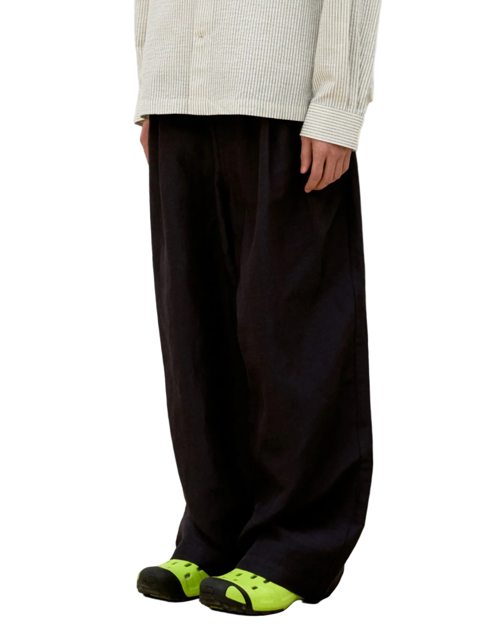 Classy Oversized Two-Tuck Trousers
