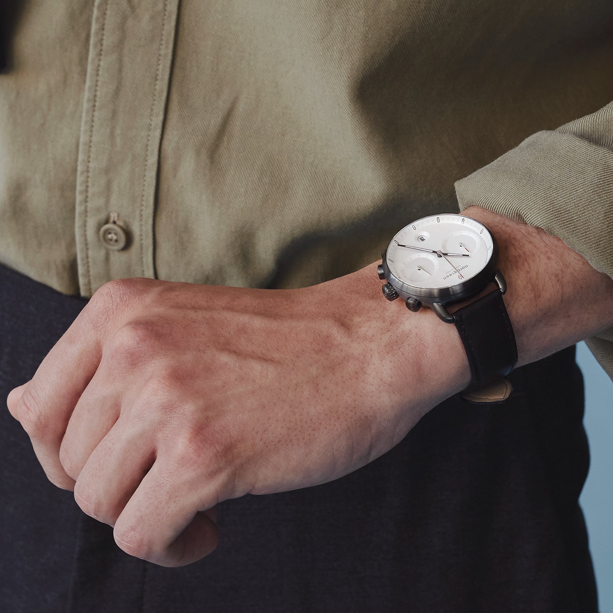 Men's Chronograph Watch | Nordgreen Pioneer 42mm Gunmetal