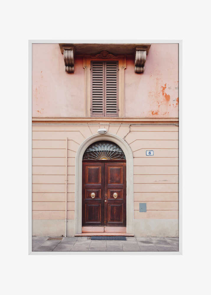 Bologna in Pink | Italy travel photography