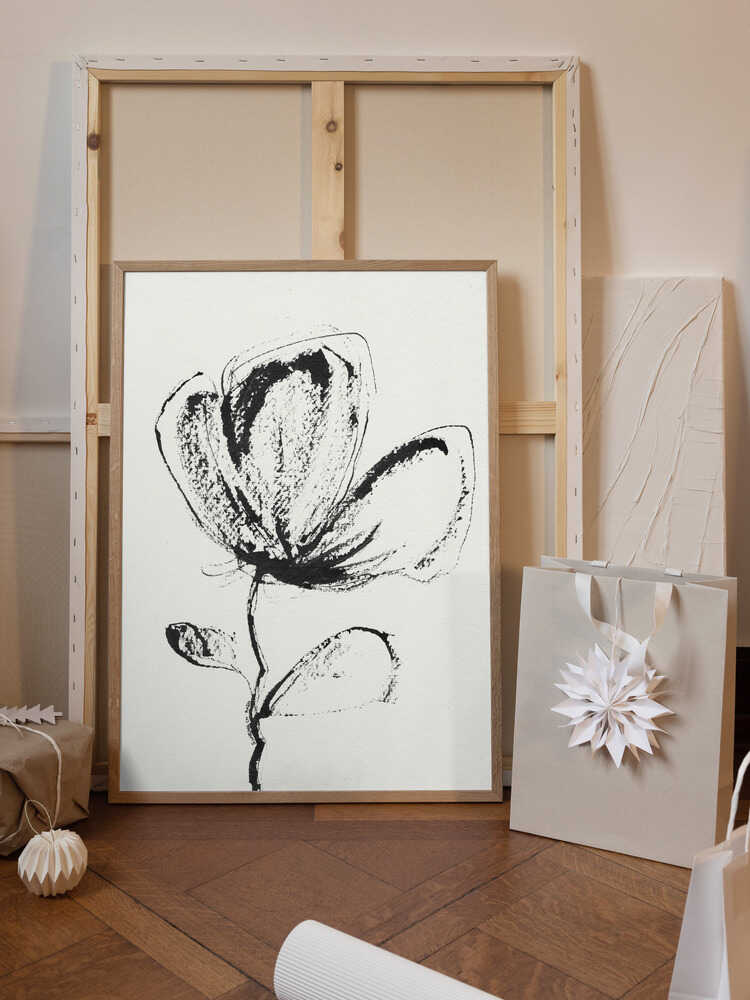 Petal Sketch Essence