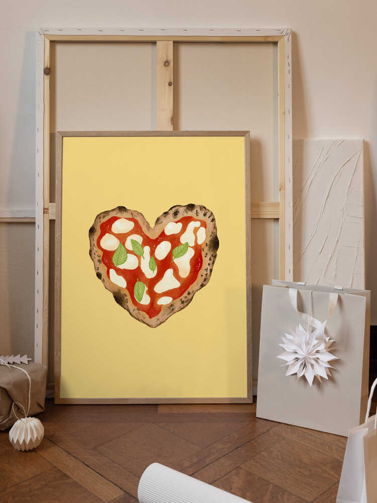 Pizza Heart light yellow