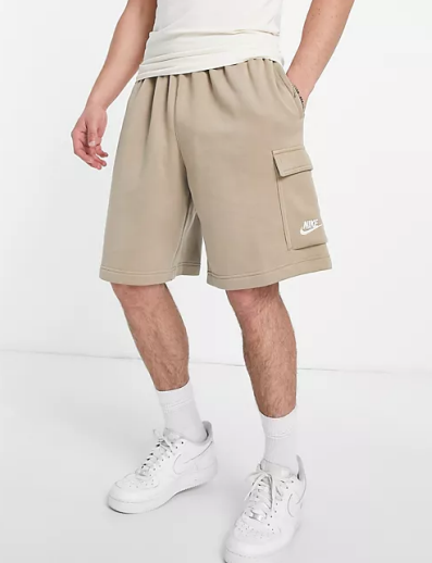 Nike Club cargo short in khaki beige