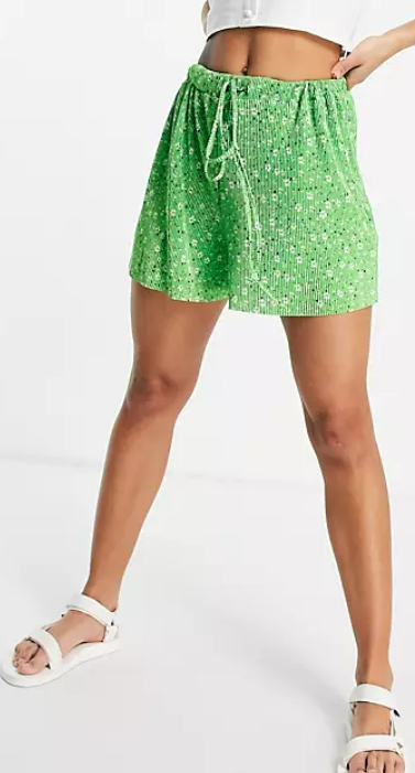 ASOS DESIGN ditsy floral plisse short in green
