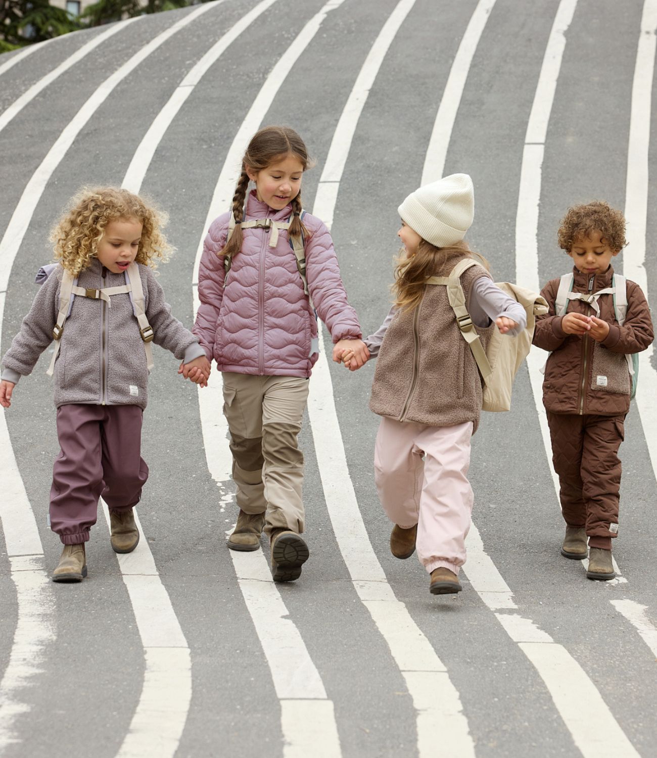 MINI A TURE - Certified childrens outerwear. Wind- and