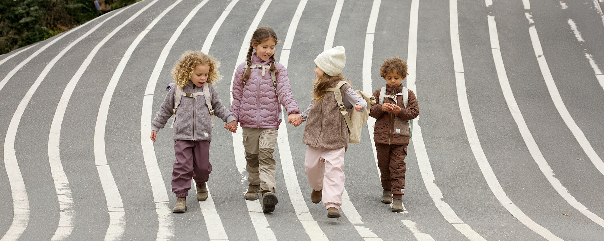 MINI A TURE - Certified childrens outerwear. Wind- and
