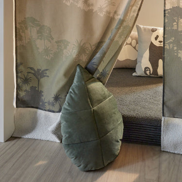 LIFETIME Kidsrooms Cushion Shaped Cushion Leaf - Panda Paradise