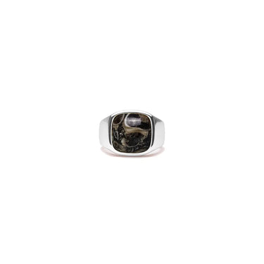 IX Cushion Signet Ring Turtle Agate Silver fra Ix Studios