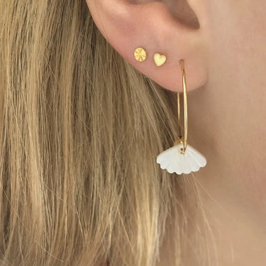 Tres Petit Etoile Ørestik - Forgyldt fra Stine A Jewelry
