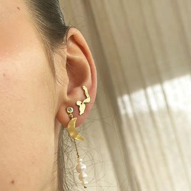 Big dot bella moon with blue lagune stone ørering - Forgyldt fra Stine A Jewelry
