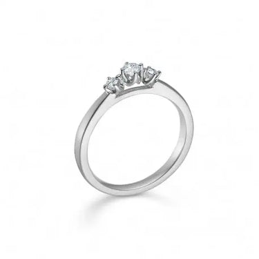 Crown Trinity Ring 0,17 ct. - 14 kt. Hvidguld fra Mads Z Crown
