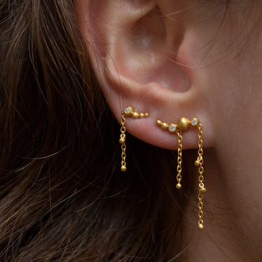 Pebbles Earclimber String - Forgyldt fra Bybiehl