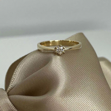 Vida Ring 0,10 ct. - 8 kt. Guld