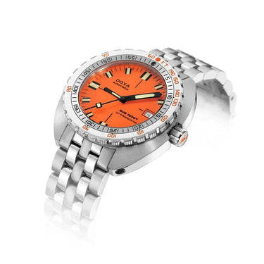 Sub 1500T Professional 883.10.351.10 fra Doxa