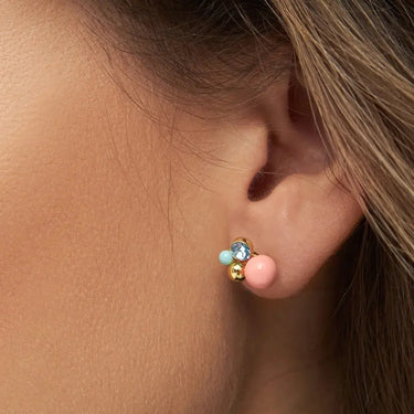 Bouquet Burnt Coral Ørering - Forgyldt Messing fra LULU Copenhagen