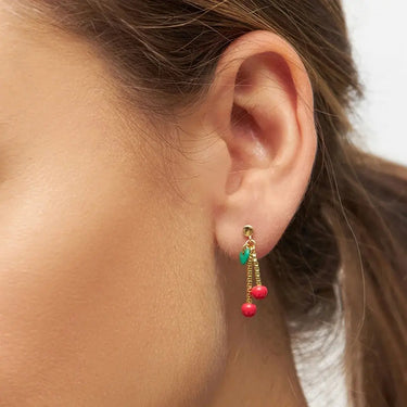 Cherry Ørering - Forgyldt Messing fra LULU Copenhagen
