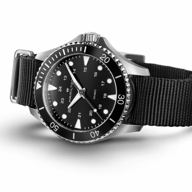 Khaki Navy Scuba H82201931