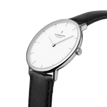 NativeR // 36mm // Silver // Leather // Black // White fra Nordgreen