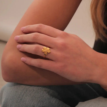 Pansy Ring - Forgyldt fra Izabel Camille