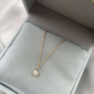 Stone Coin halskæde - 8 kt. Guld fra Gold Essentials by Plaza