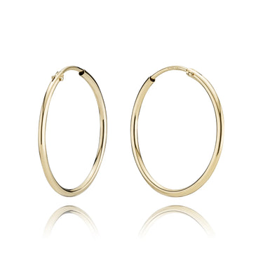 Creoler 1,5/25 mm - 14 kt. Guld fra Fine Essentials by Plaza
