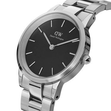 Iconic Link 28 mm - Sølv/Sort fra Daniel Wellington